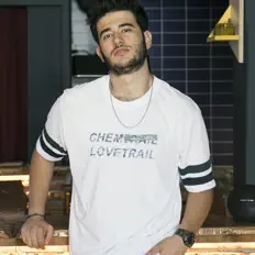 Federal을(를) 듣고, 뮤직 비디오를 보고, 약력을 읽고, 투어 일정 등을 확인하세요!