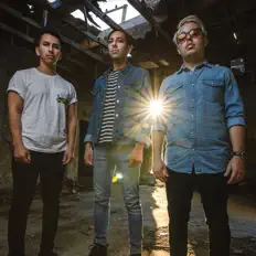 Posłuchaj wykonawcy Dontfeedthebirds!, obejrzyj teledyski, przeczytaj biografię, zobacz daty tras koncertowych i nie tylko!