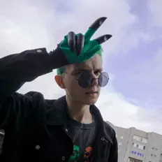 Escucha a PINGAS & KNUCKLES, mira videos musicales, lee su biografía, consulta las fechas de las gira y más.