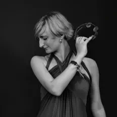 Dengarkan Анна Каренина, tonton video musik, baca bio, lihat tanggal tur & lainnya!