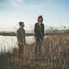 Listen to Tutte Le Cose Inutili, watch music videos, read bio, see tour dates & more!