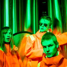 收听 Fufanu、观看音乐视频、阅读小传、查看巡演日期等 ！