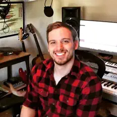 Matthew Harnage dinle, müzik videolarını izle, biyografisini oku, tur tarihlerini ve daha fazlasını gör!