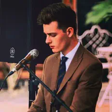 Wil Pearsonを聴いたり、ミュージックビデオを鑑賞したり、経歴やツアー日程などを確認したりしましょう！