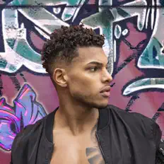 Listen to Le M, watch music videos, read bio, see tour dates & more!