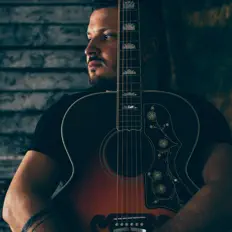 Listen to Марк-р, watch music videos, read bio, see tour dates & more!