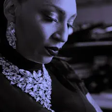 Listen to Dee Jay Alicia, watch music videos, read bio, see tour dates & more!