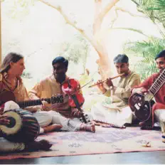 Escucha a Nadaka & the Basavaraj Brothers, mira videos musicales, lee su biografía, consulta las fechas de las gira y más.