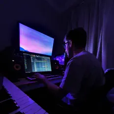 Deepersonalを聴いたり、ミュージックビデオを鑑賞したり、経歴やツアー日程などを確認したりしましょう！