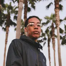 Escucha a Cariga, mira videos musicales, lee su biografía, consulta las fechas de las gira y más.