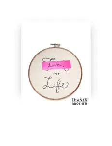 Thanks Brotherを聴いたり、ミュージックビデオを鑑賞したり、経歴やツアー日程などを確認したりしましょう！