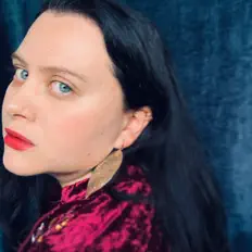 Listen to Gretchen Conrad, watch music videos, read bio, see tour dates & more!