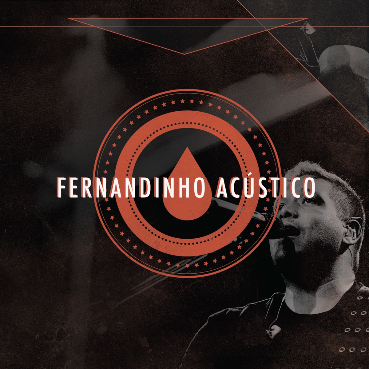 Fernandinho - Eis Que Estou a Porta (Live) - Ouvir Música