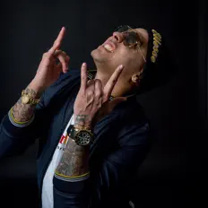 Listen to Omar Chilena, watch music videos, read bio, see tour dates & more!