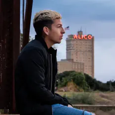 Écoutez Thatboylyric, regardez des vidéoclips, lisez la biographie, consultez les dates de tournée et plus encore !