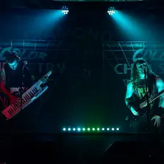 Ascolta Color Chemistry, guarda video musicali, leggi la biografia, vedi le date del tour & altro!
