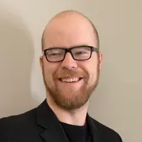 收听 undefined、观看音乐视频、阅读小传、查看巡演日期等 ！