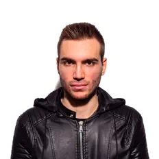 N?GMAを聴いたり、ミュージックビデオを鑑賞したり、経歴やツアー日程などを確認したりしましょう！