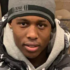 收听 J3、观看音乐视频、阅读小传、查看巡演日期等 ！