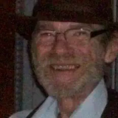 Luister naar Honky Tonk Henry, bekijk muziekvideo's, lees de bio, bekijk de tourdata, en meer!