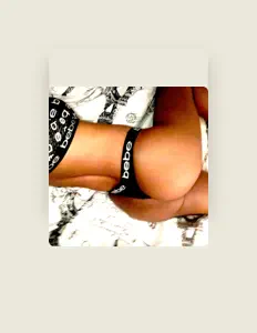 Hör dir Shamaunee an, schau dir Musikvideos an, lies die Biografie, finde Tourdaten und mehr!