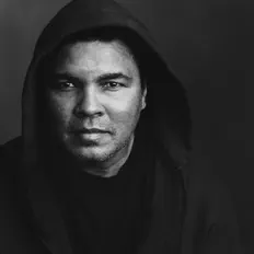 聆聽 Hana Ali、觀看音樂影片、閱讀小傳、查看巡演日期等！