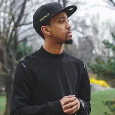 Dengarkan Poetic Boy D, tonton video musik, baca bio, lihat tanggal tur & lainnya!