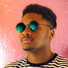 聆聽 Jair Robinson、觀看音樂影片、閱讀小傳、查看巡演日期等！