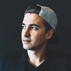 Dengarkan Foren, tonton video musik, baca bio, lihat tanggal tur & lainnya!