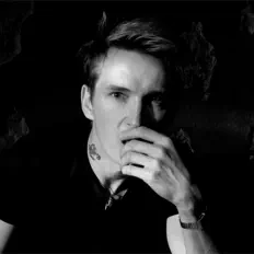 Escucha a Шалфей, mira videos musicales, lee su biografía, consulta las fechas de las gira y más.