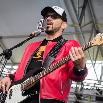 Listen to Xavier, watch music videos, read bio, see tour dates & more!