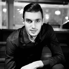 Ouve Владимир Ковальчук, vê vídeos de música, lê a biografia, vê as datas da digressão e muito mais!