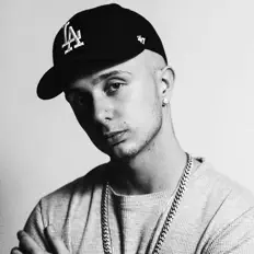 Walden Ashを聴いたり、ミュージックビデオを鑑賞したり、経歴やツアー日程などを確認したりしましょう！