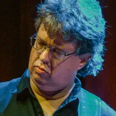 Escucha a David Martin, mira vídeos musicales, lee la biografía, consulta fechas de giras y mucho más.
