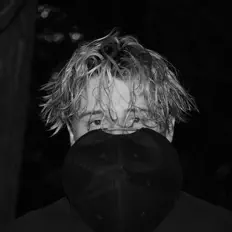 收听 Xaatu、观看音乐视频、阅读小传、查看巡演日期等 ！