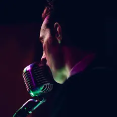 Tudor Anghelinaを聴いたり、ミュージックビデオを鑑賞したり、経歴やツアー日程などを確認したりしましょう！