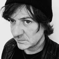 Ascolta undefined, guarda video musicali, leggi la biografia, vedi le date del tour & altro!