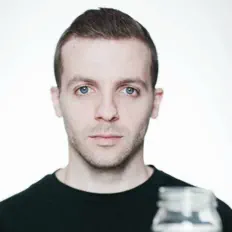 收听 Blake Pfeil、观看音乐视频、阅读小传、查看巡演日期等 ！