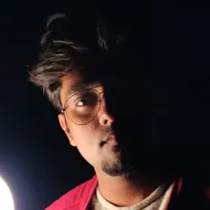 Aakash Ghoshal सुनें, म्यूज़िक वीडियो देखें, बायो पढ़ें, दौरे की तारीखें और बहुत कुछ देखें!