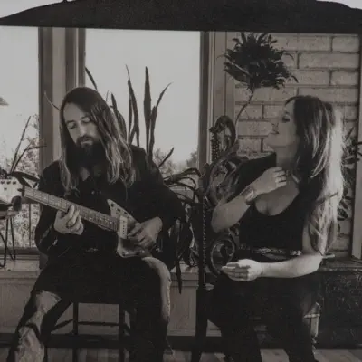Listen to Heavy Diamond Ring, watch music videos, read bio, see tour dates & more!