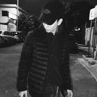 La Flame Never Dies - Single
