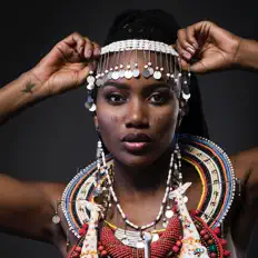Dengarkan Lulu James, tonton video musik, baca bio, lihat tanggal tur & lainnya!