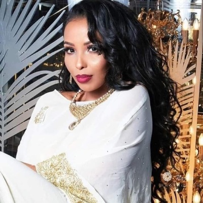 Somali Star - Kuun Kuun (Kubada Ii Baas)