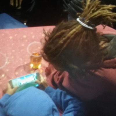 Descalzo Sobre La Tierra Desnuda - EP