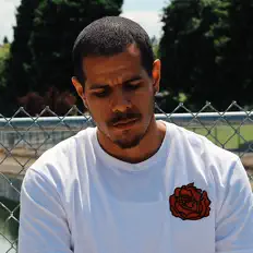 Ouve G.Banks, vê vídeos de música, lê a biografia, vê as datas da digressão e muito mais!