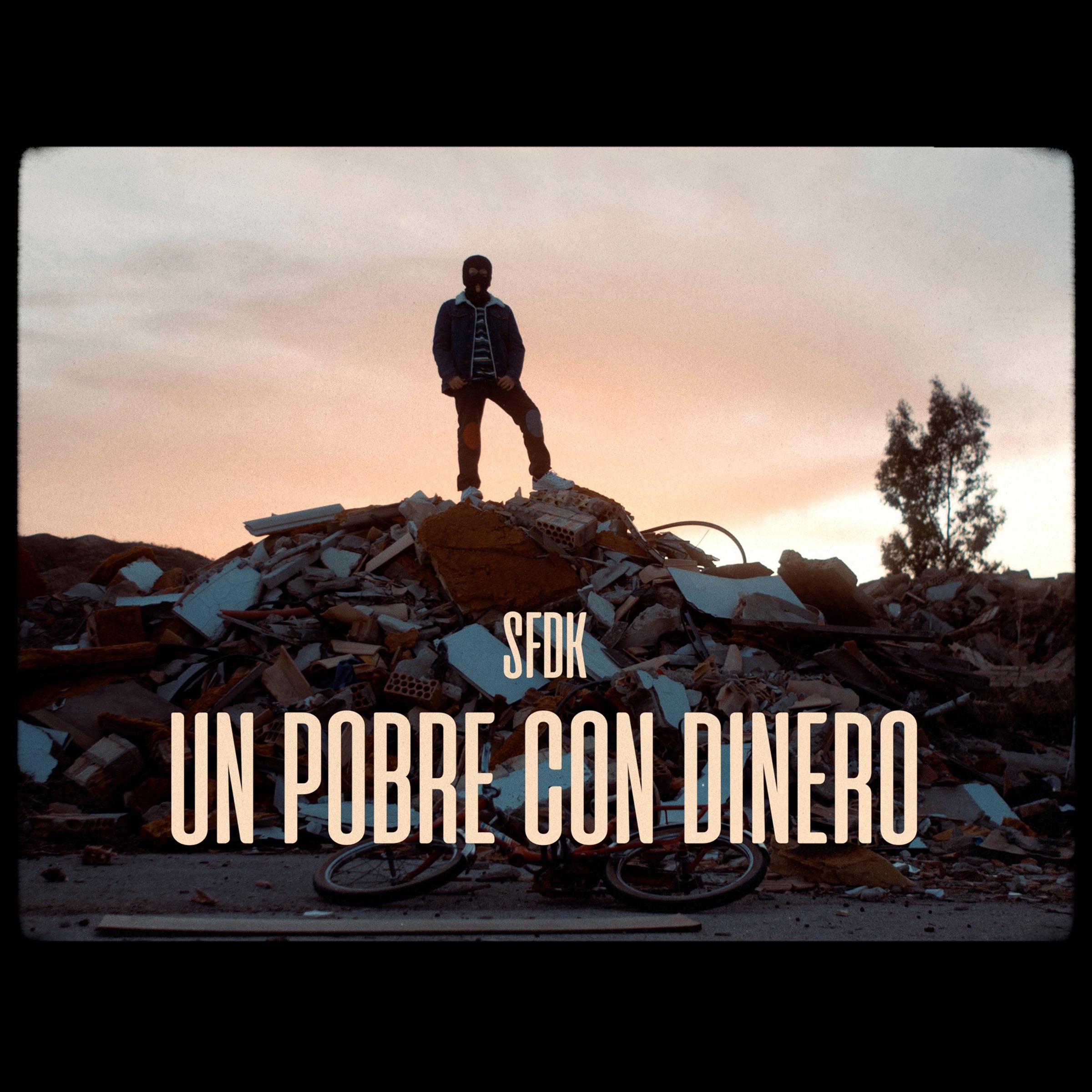 Un Pobre Con Dinero - Single