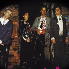 Listen to Johnny Thunders & The Heartbreakers, watch music videos, read bio, see tour dates & more!