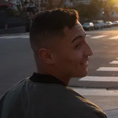 Astro Boy Dez: песни, клипы, биография, даты выступлений и многое другое.