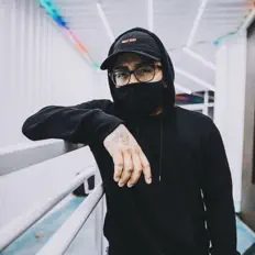 Listen to Gaaudi, watch music videos, read bio, see tour dates & more!