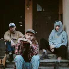 Listen to БАКУРЛИ, watch music videos, read bio, see tour dates & more!